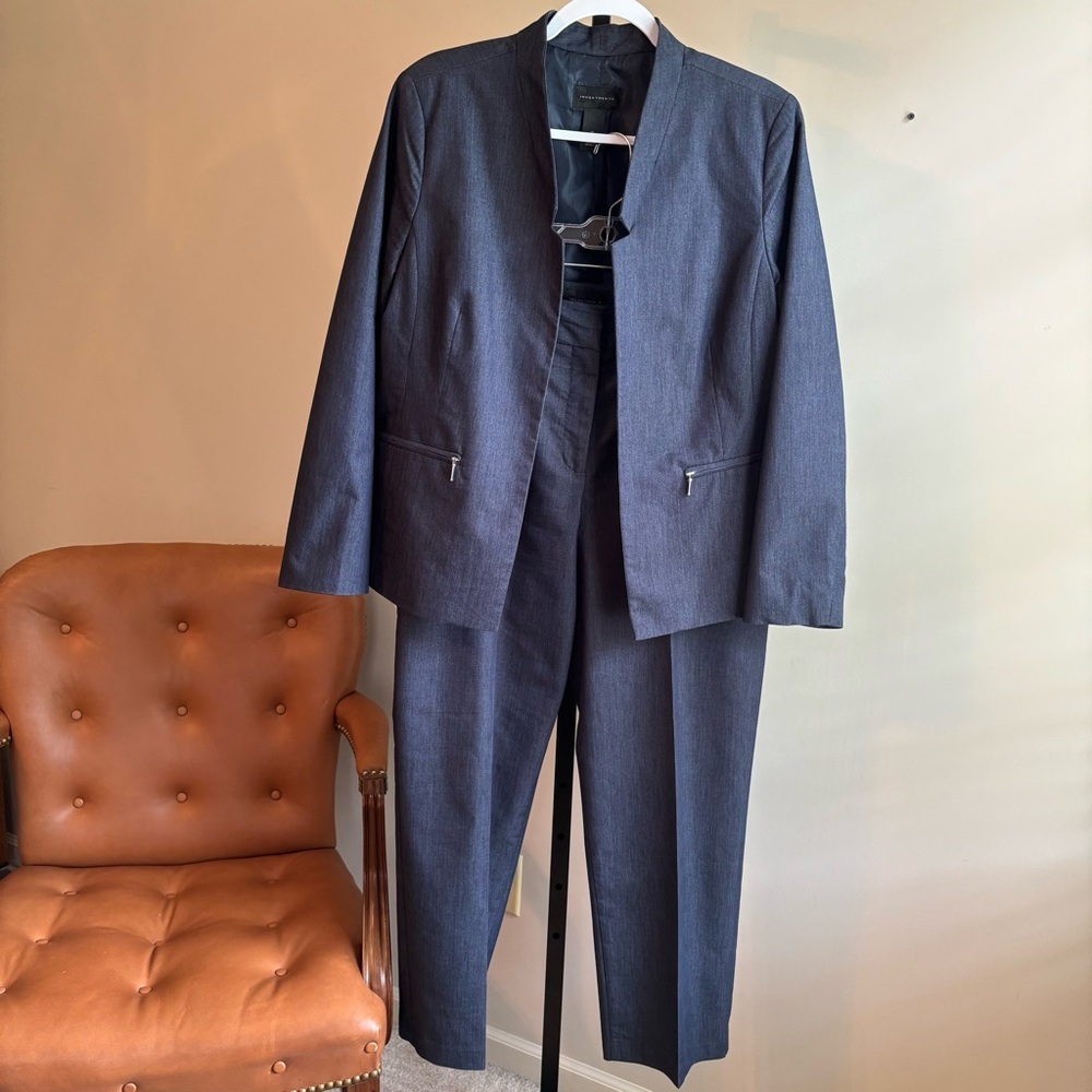 Investments Blue Modern Suit Set with Mandarin Collar